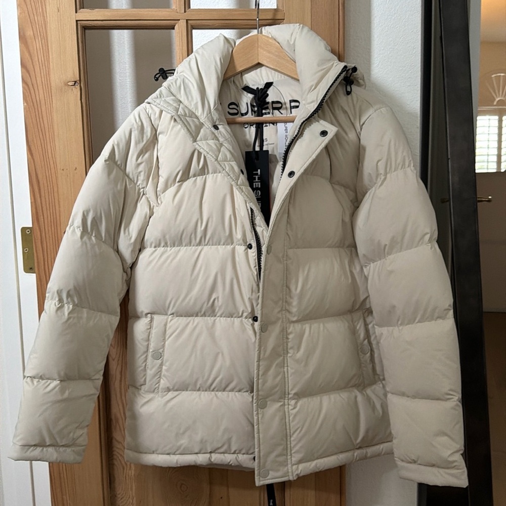 Aritzia Superpuff